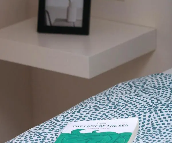 Emma Apartman *